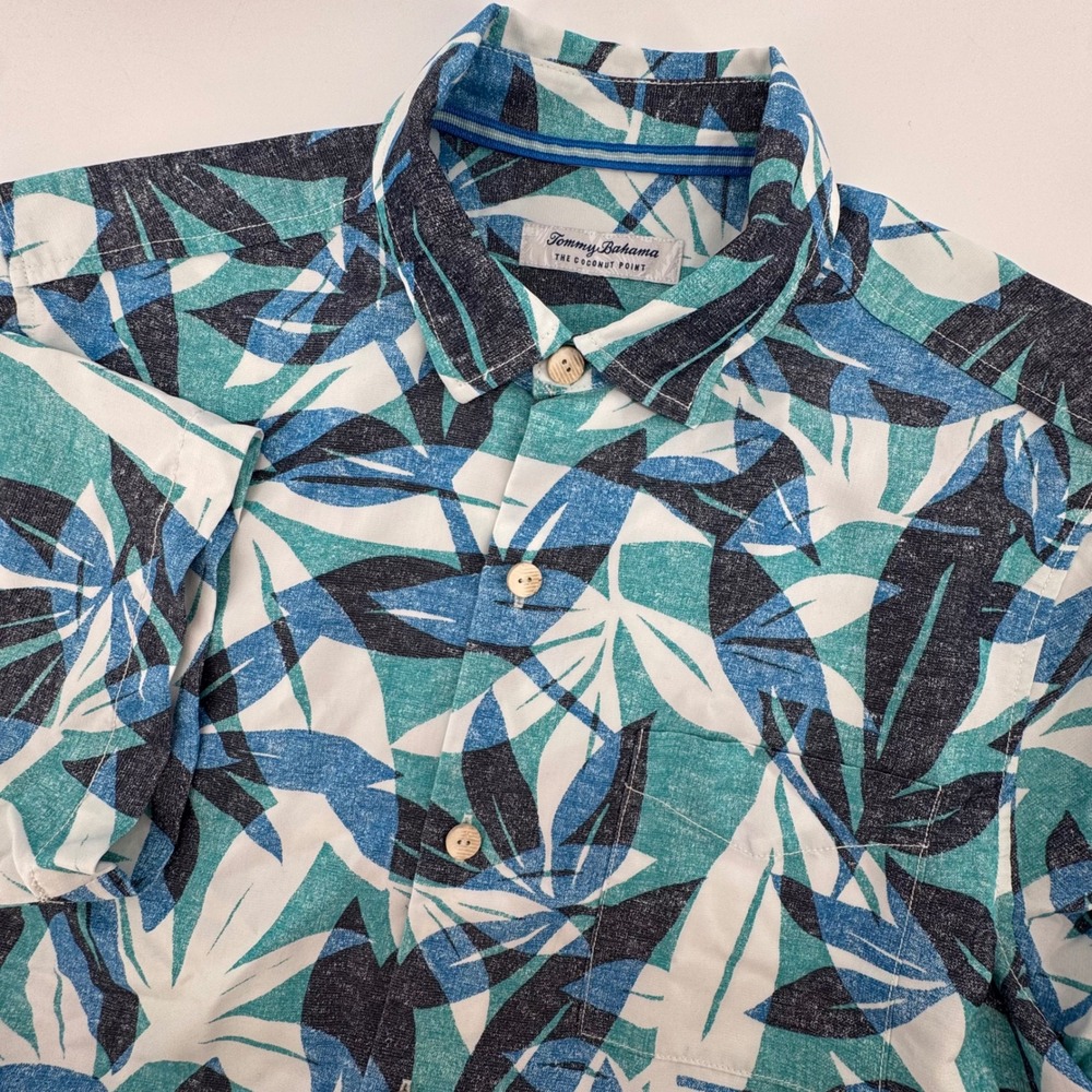 Tommy Bahama The Coconut Point Mens Medium Blue Tropical Leaf Print Button Shirt